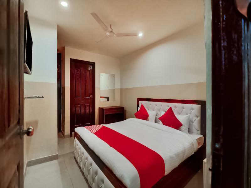 Oyo 28461 Royal Stay Inn Delhi Kültér fotó